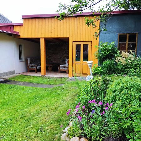Apartman Utvina Buitenkant foto
