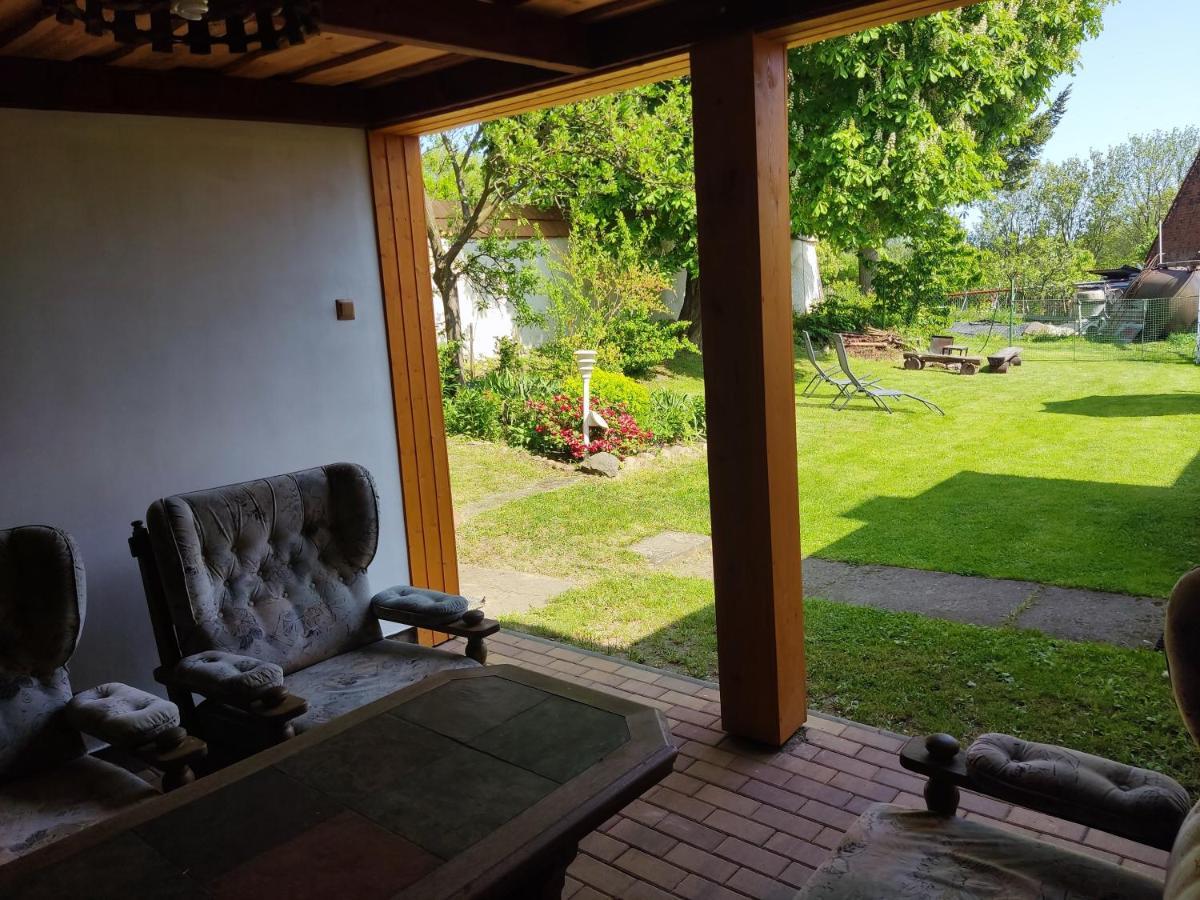 Apartman Utvina Buitenkant foto