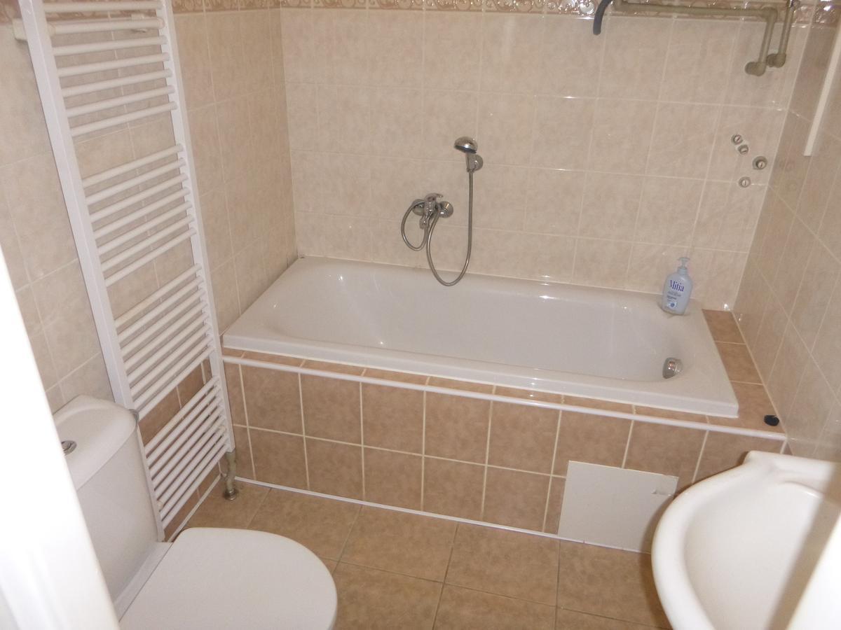 Apartman Utvina Buitenkant foto