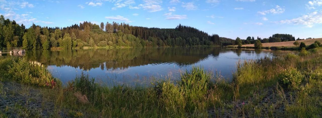 Apartman Utvina Buitenkant foto